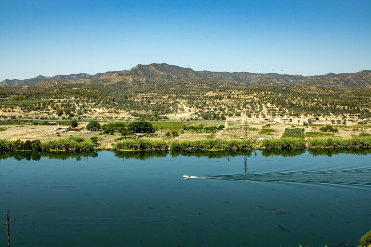 Casa Rural Griso Riba-roja d'Ebre Dış mekan fotoğraf